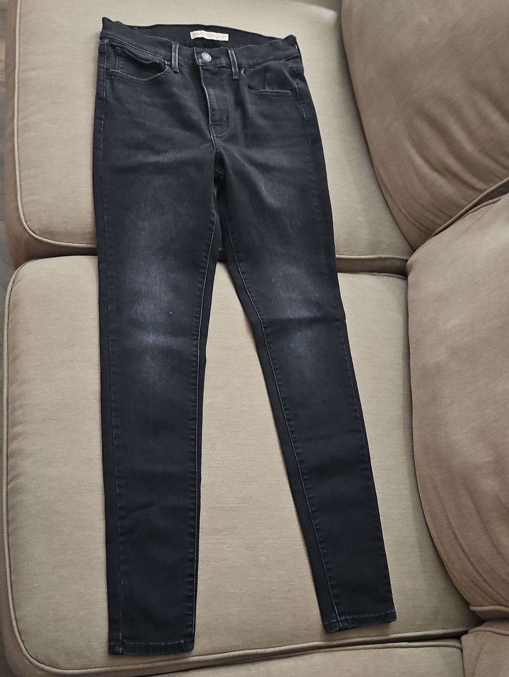 Levi's 720 Black Women's High Rise Super Skinny Jeans Size 27
